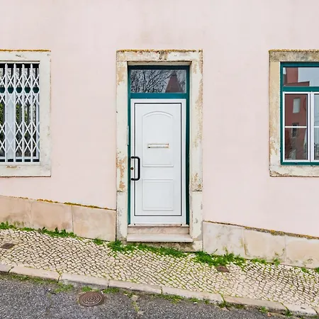Miradouro Penha De Franca Duplex Apartment Lisbon Exterior photo