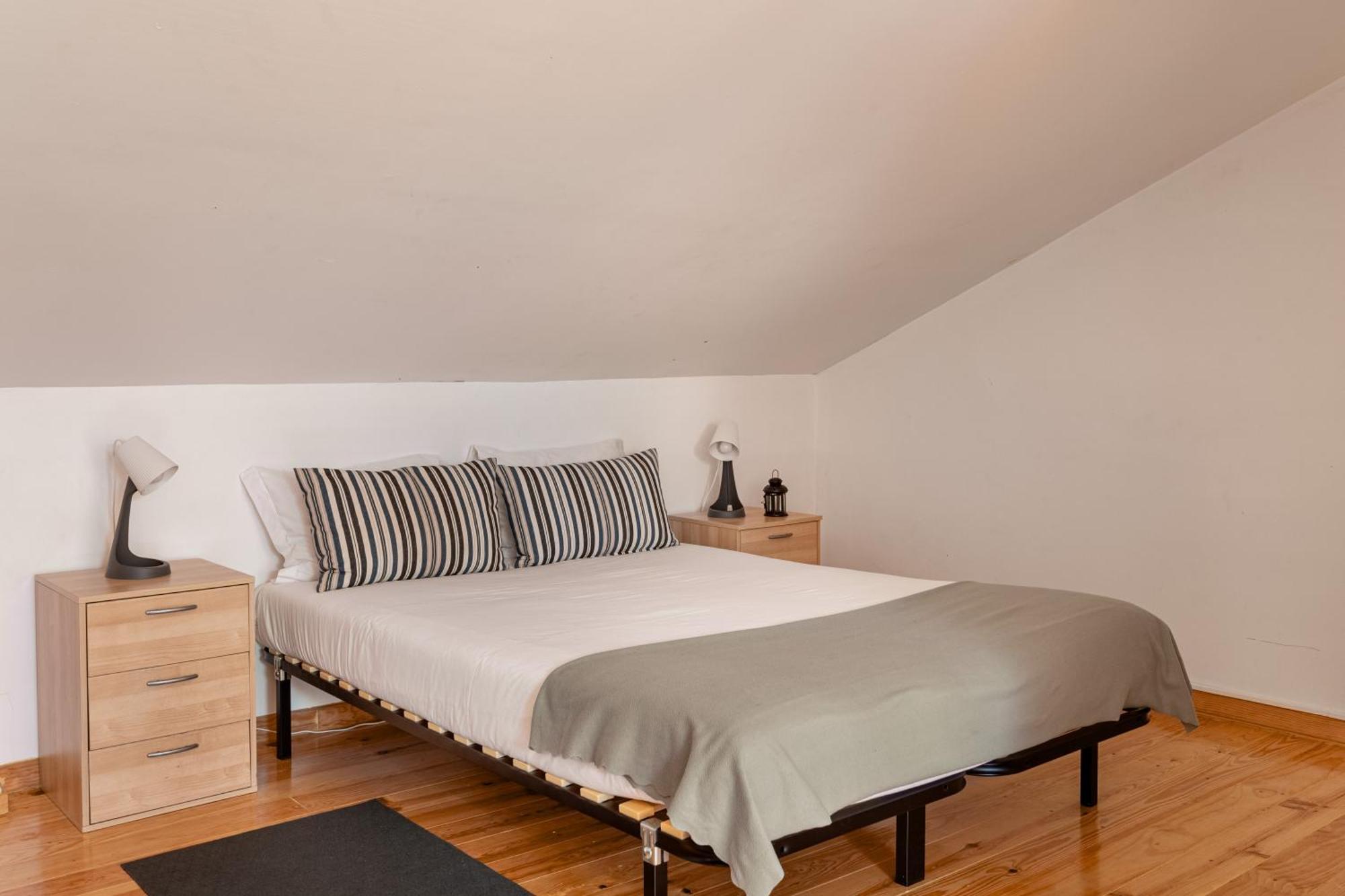 Apartment Miradouro Penha De Franca Duplex Lisbon